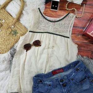 🌞Chelsea & Violet sleeveless Tank Top Cream Lace